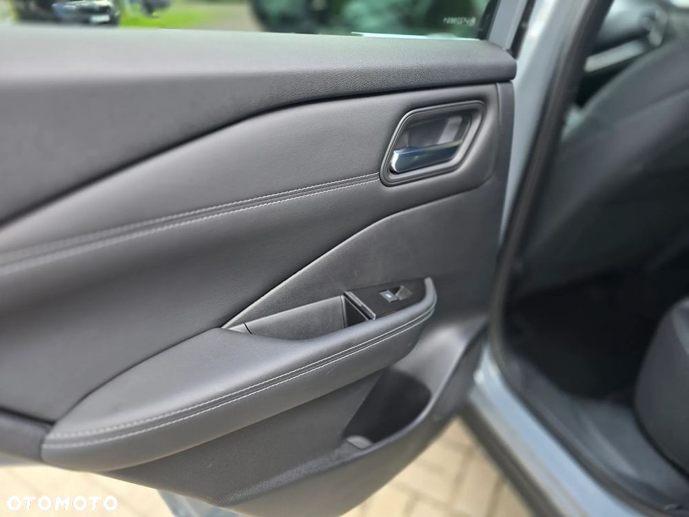 Nissan Qashqai 1.5 e-POWER N-Connecta - 13