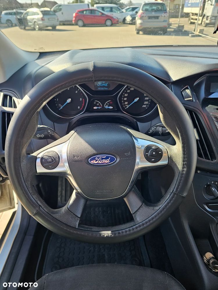 Ford Focus - 7