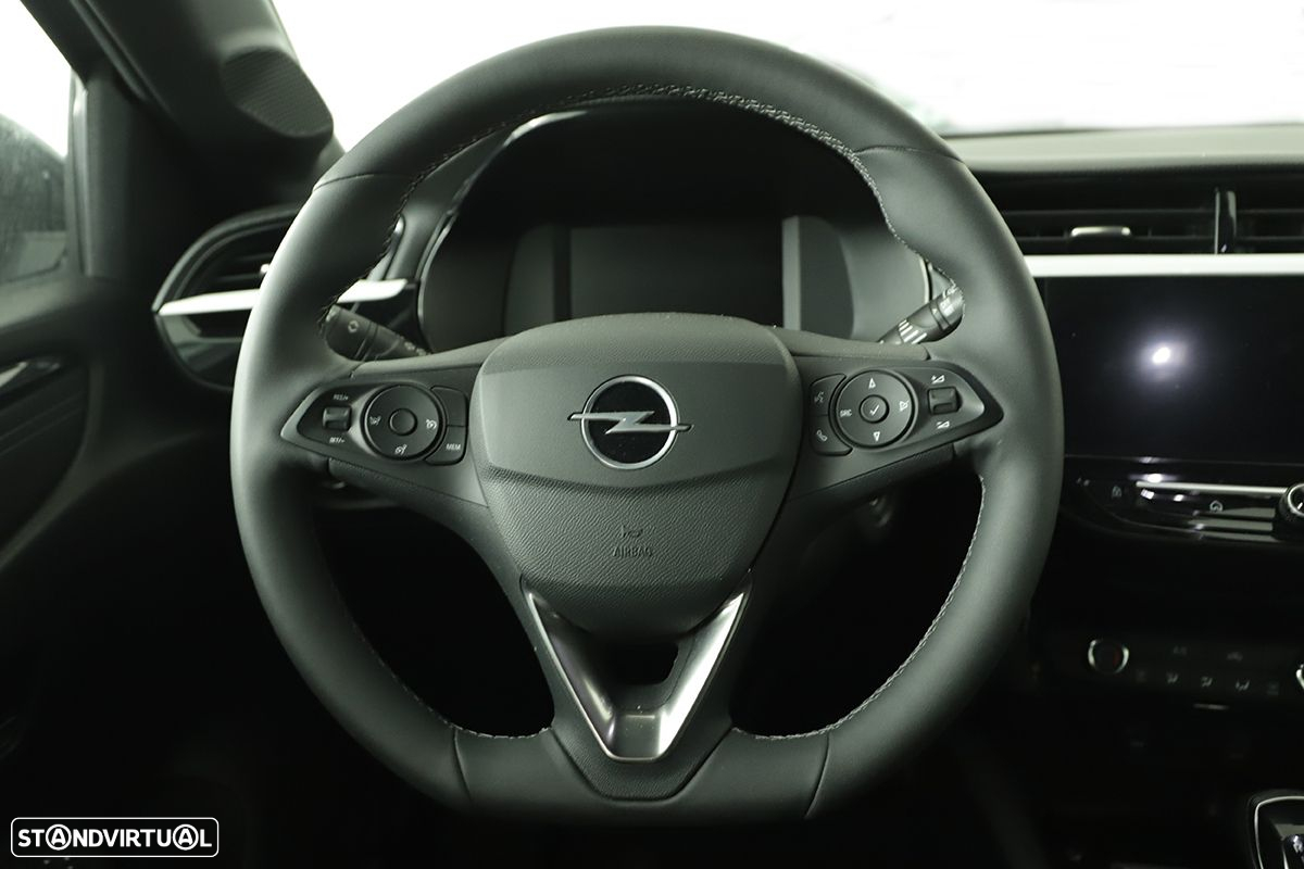 Opel Corsa 1.2 T GS - 12
