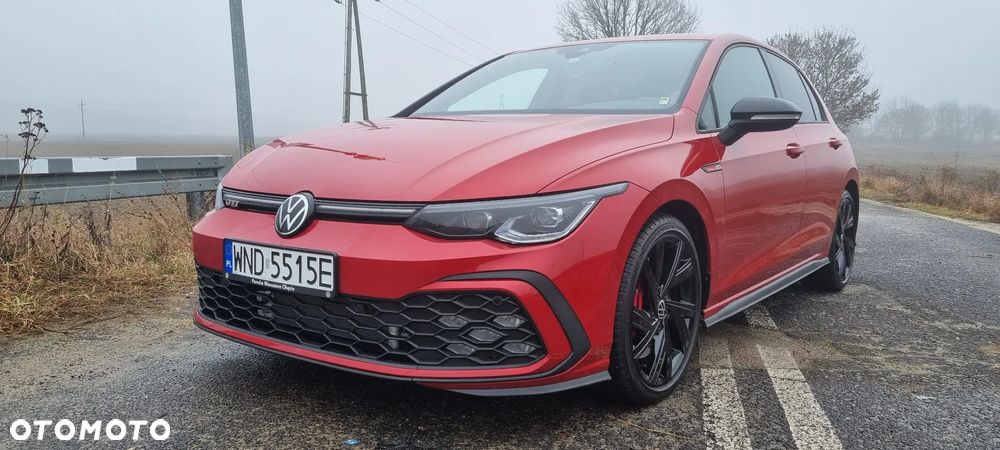 Volkswagen Golf - 10