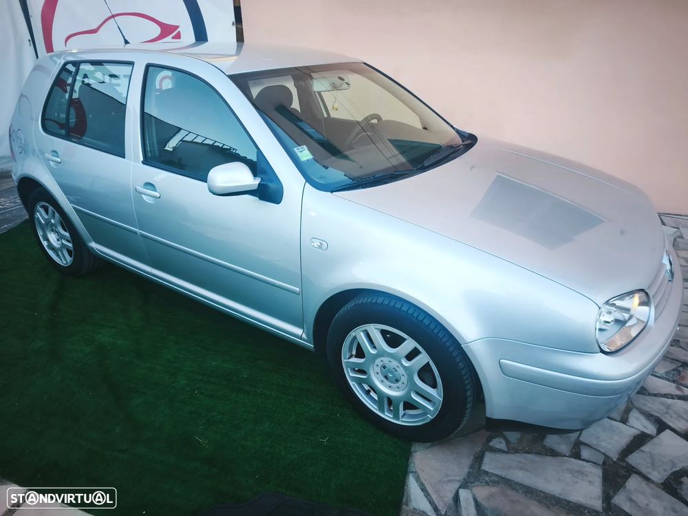 VW Golf 1.9 TDi 25 Anos - 22