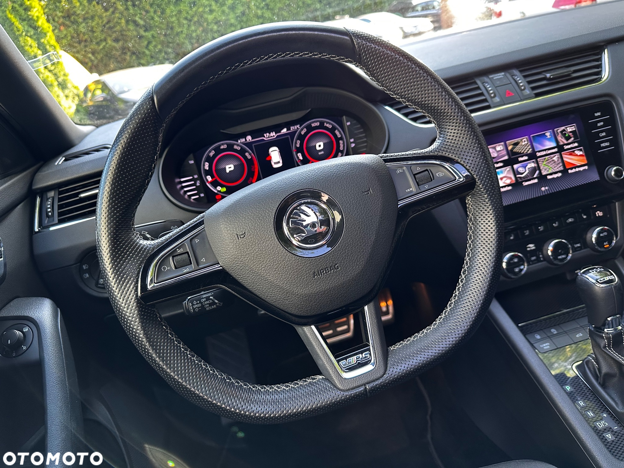 Skoda Octavia 2.0 TSI RS Challenge 245 DSG - 32