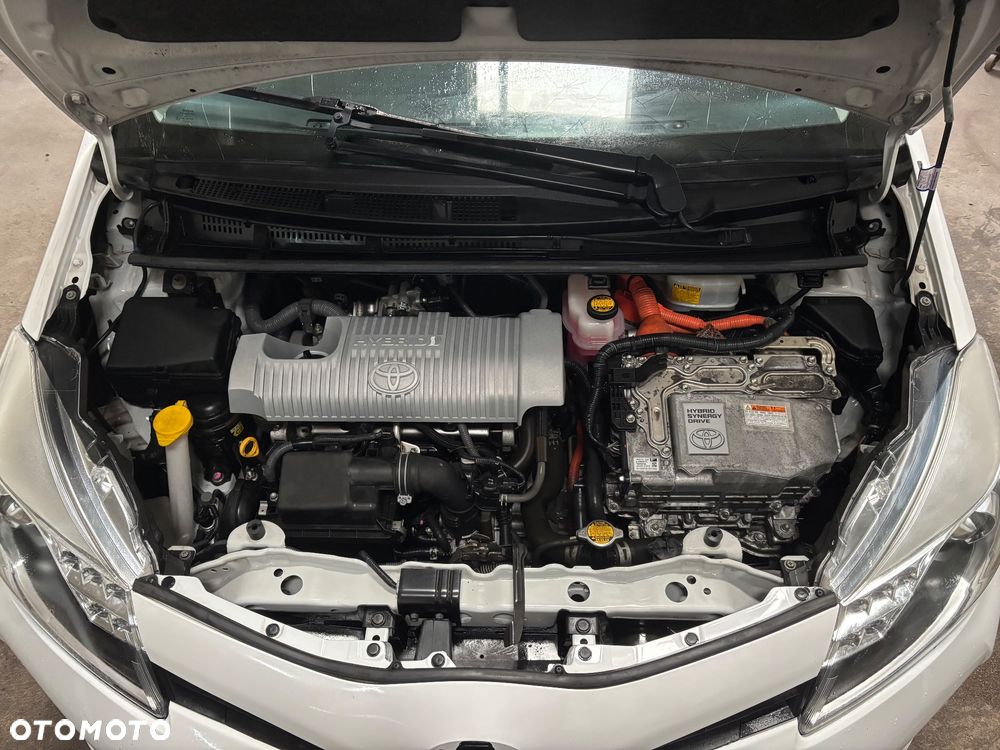 Toyota Yaris - 18