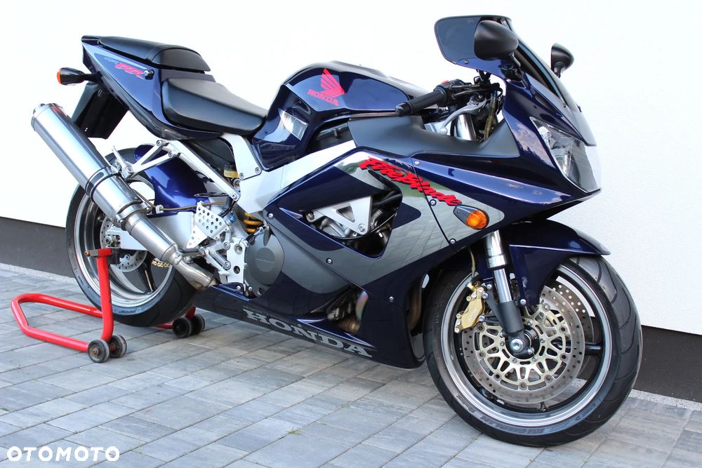 Honda CBR - 4
