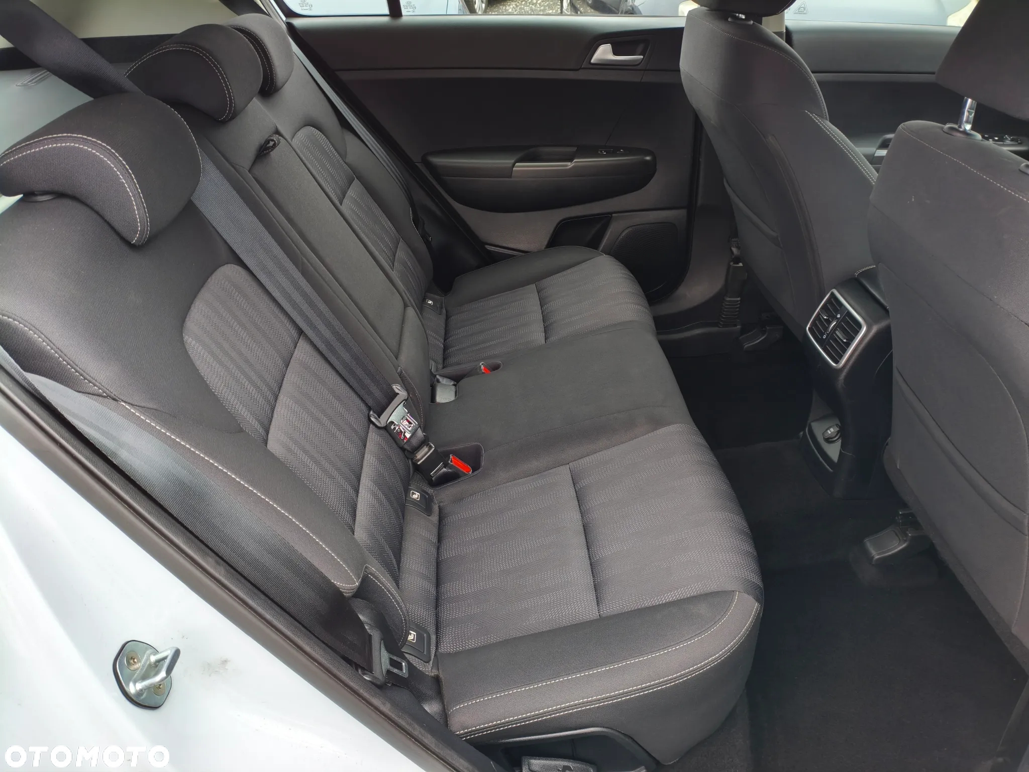 Kia Sportage 1.6 GDI 2WD Edition 7 - 14