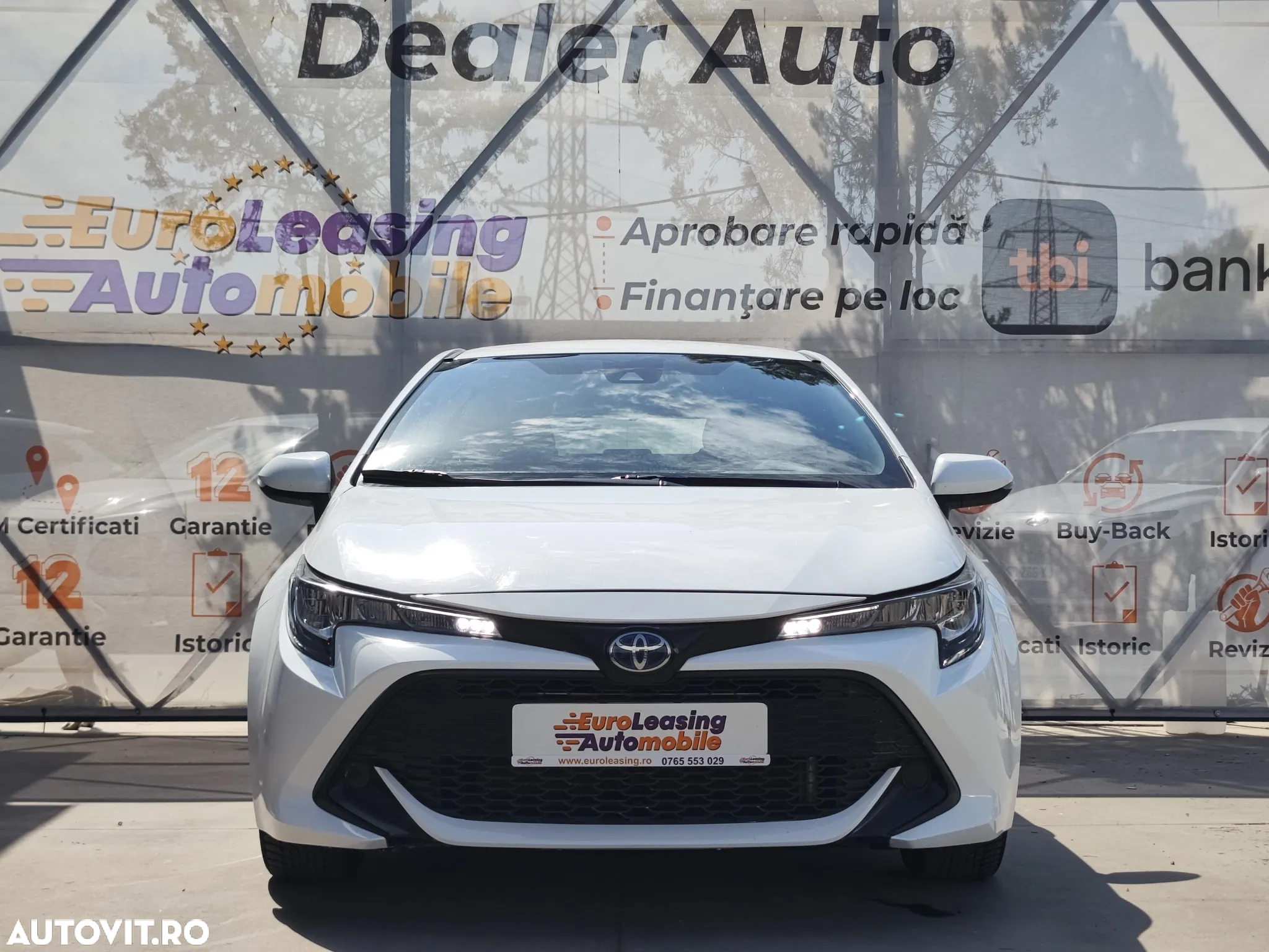 Toyota Corolla 1.8 HSD Business - 3