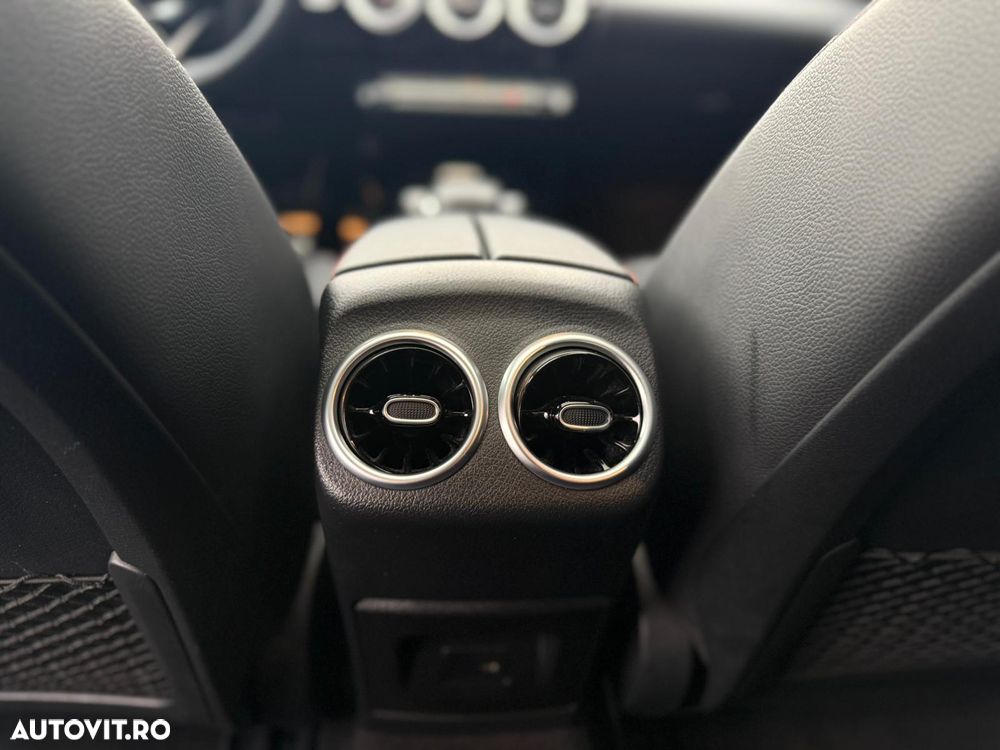 Mercedes-Benz CLA - 23