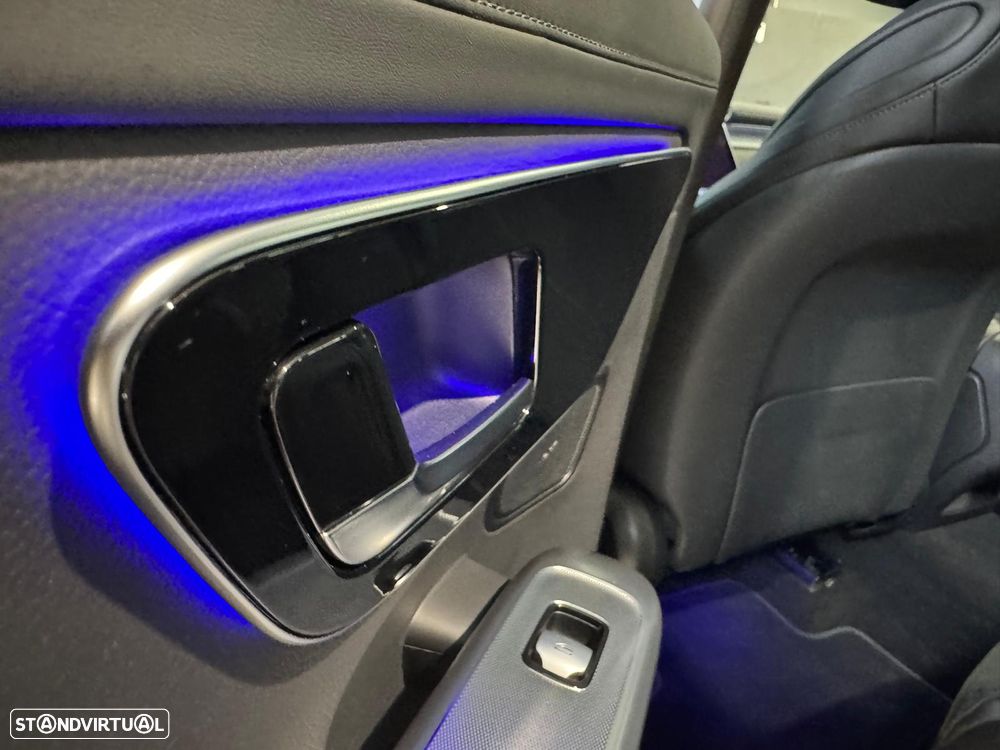 Mercedes-Benz GLC 300 - 23