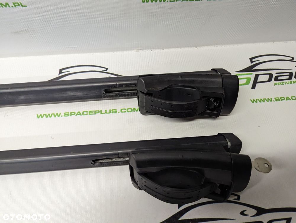 Bagażnik dachowy bazowy na otwarte relingi Thule 775 Squarebar 120cm z napisem Renault. - 6