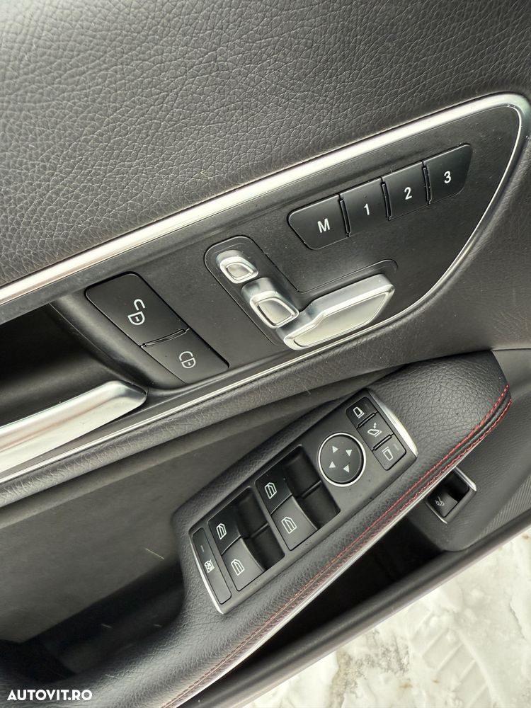 Mercedes-Benz CLA 220 d 7G-DCT AMG Line - 10