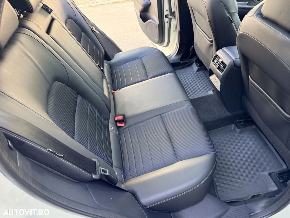 Nissan Qashqai 1.3 DIG-T MHEV Xtronic Tekna+ - 32