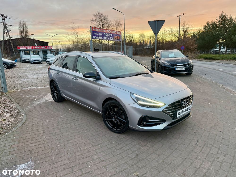 Hyundai i30 1.5 T-GDI 48V-Hybrid Advantage - 3