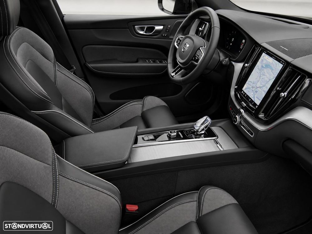 Volvo XC 60 T8 AWD Recharge Plus Black Edition - 14