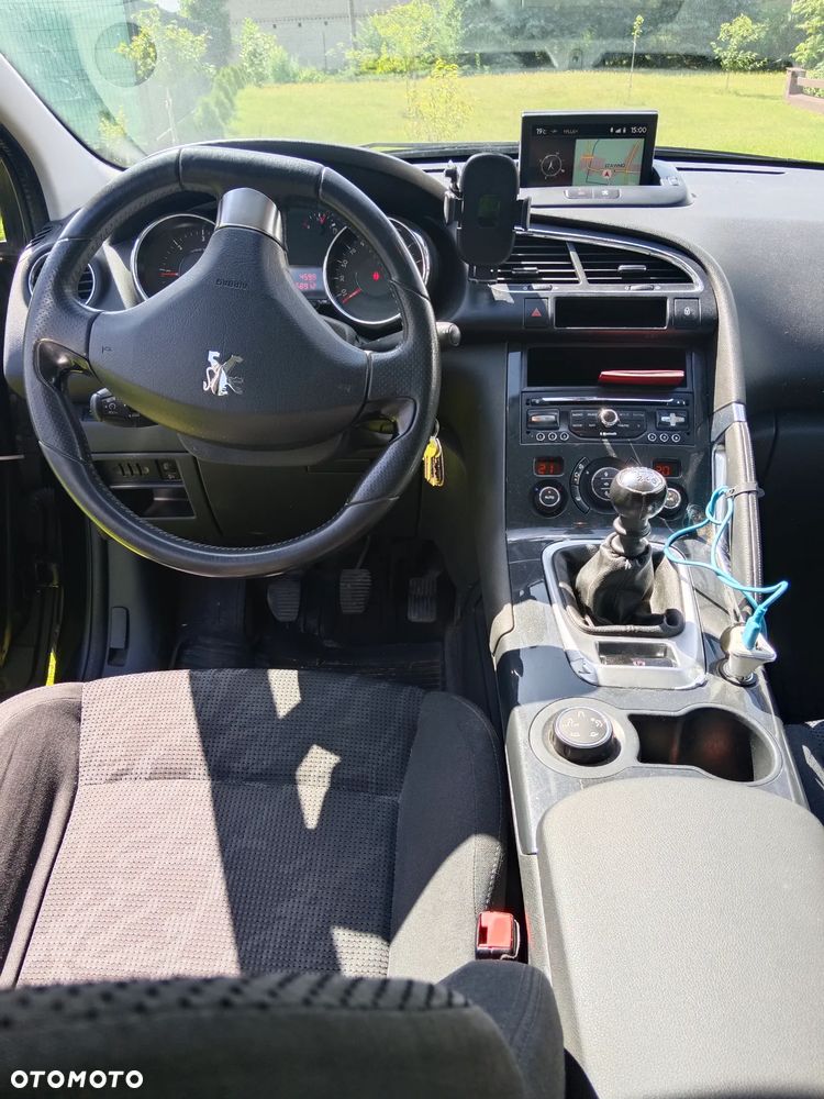 Peugeot 3008 1.6 HDi Active - 9