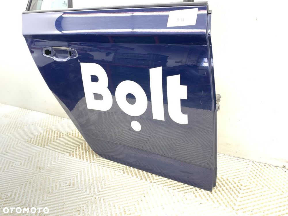 DRZWI PRAWY TYŁ  SKODA FABIA III Kombi (NJ5) 2014 - 2022 1.0 55 kW [75 KM] benzyna 2014 - 2022 - 6