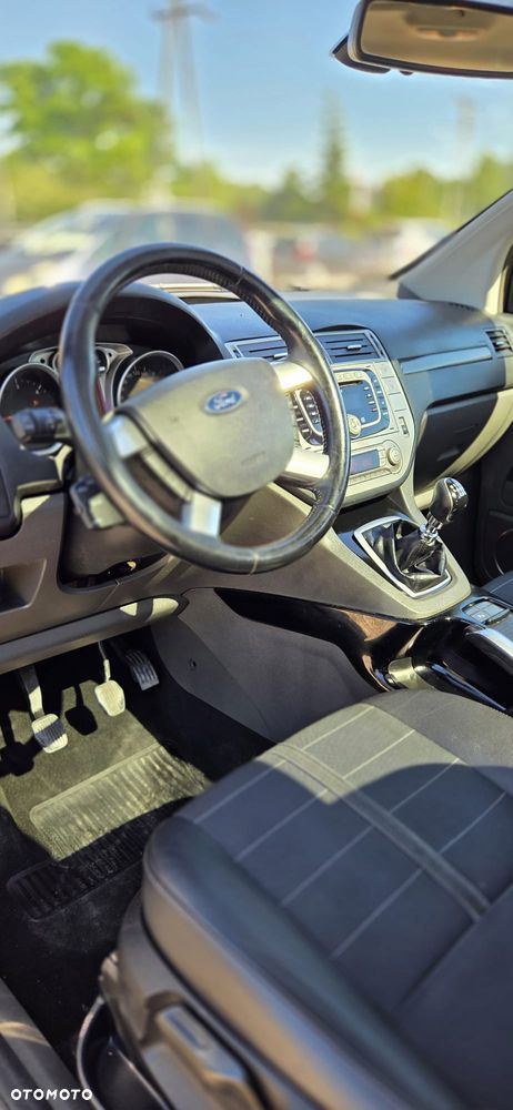 Ford Kuga 2.0 TDCi Titanium - 13