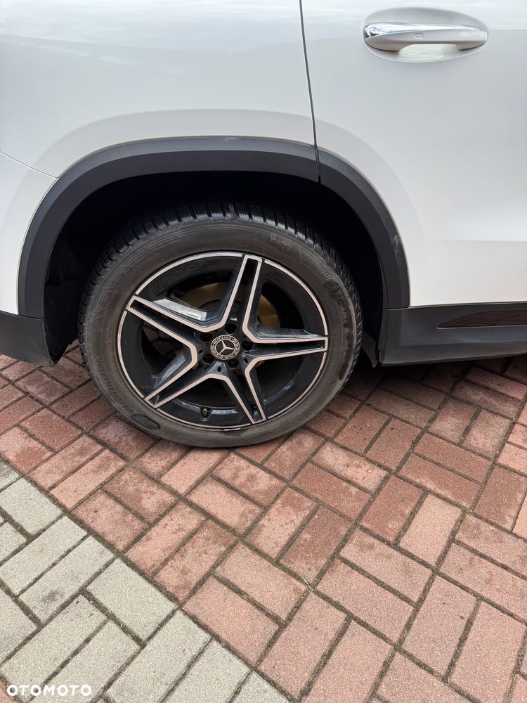 Mercedes-Benz GLA 200 AMG Line - 12