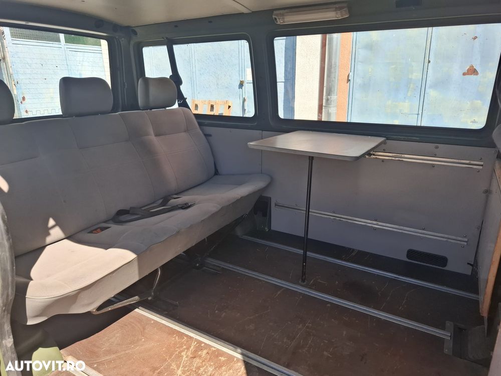 Volkswagen Transporter - 7