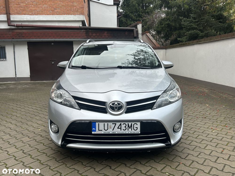 Toyota Verso 1.8 Premium 7os MS - 4