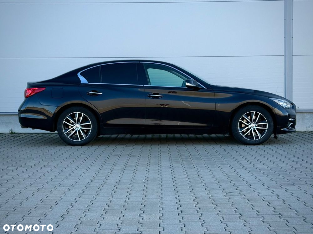 Infiniti Q50 2.2d - 9
