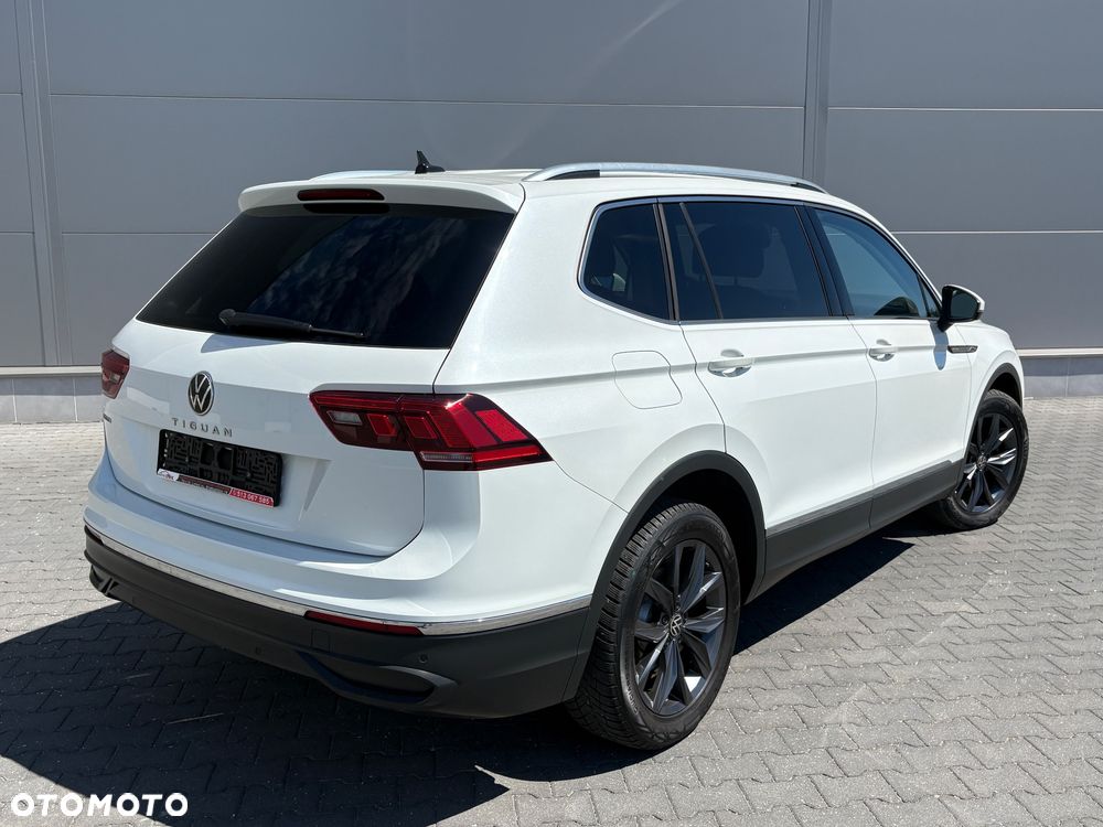 Volkswagen Tiguan Allspace 2.0 TDI SCR Comfortline - 10