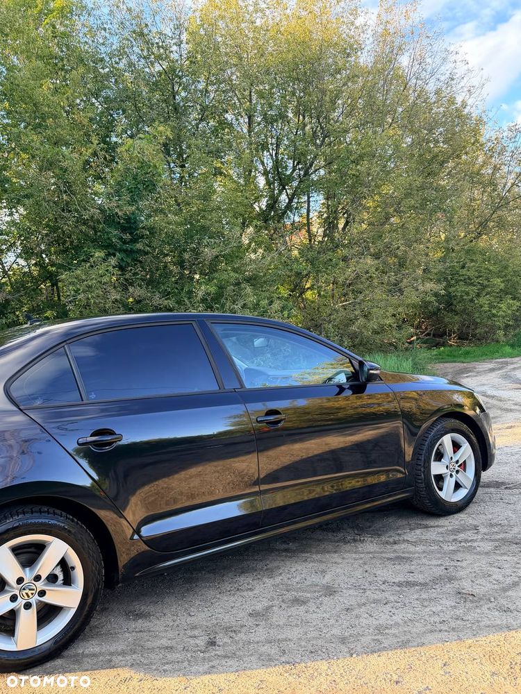 Volkswagen Jetta 1.4 TSI Highline Optimum - 4