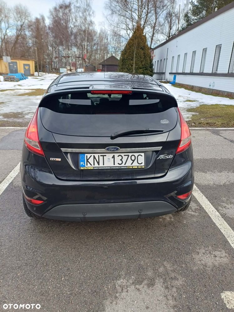 Ford Fiesta - 5
