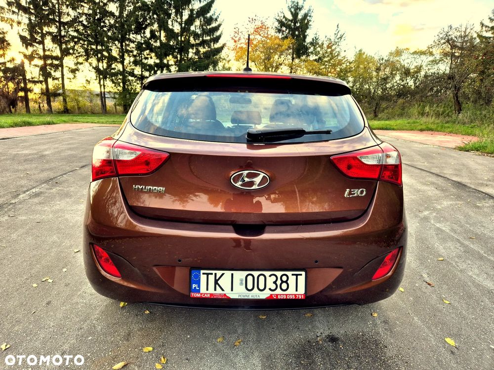 Hyundai i30 1.4 Intro Edition - 6