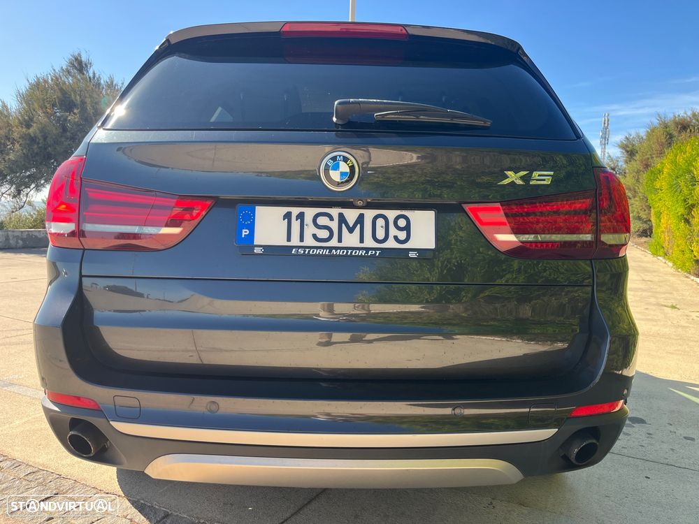 BMW X5 25 d sDrive Comfort 7L - 7