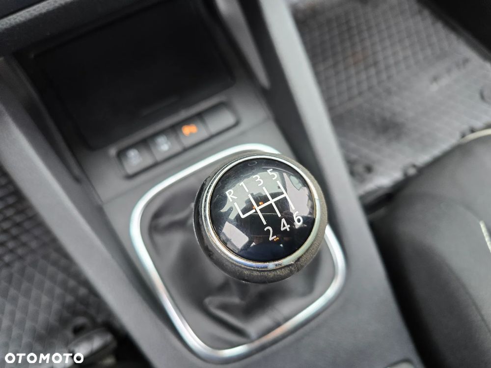 Volkswagen Jetta 1.4 TSI Comfortline - 31