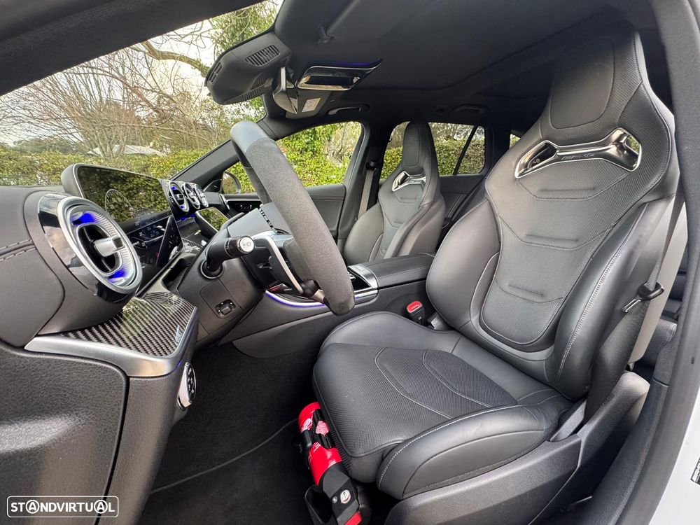 Mercedes-Benz C 63 AMG S E Performance 4Matic - 9