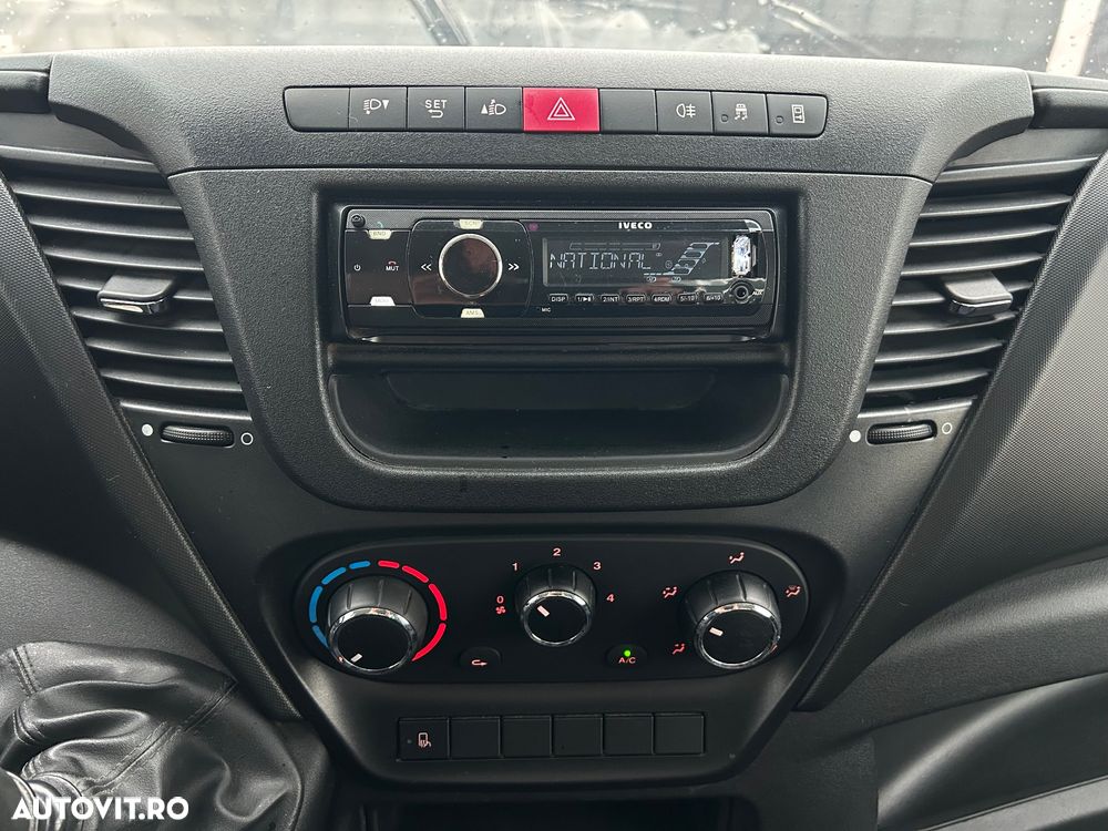 Iveco Daily 3.0 D BASCULABIL 3 PARTI 3.5 tone - 32