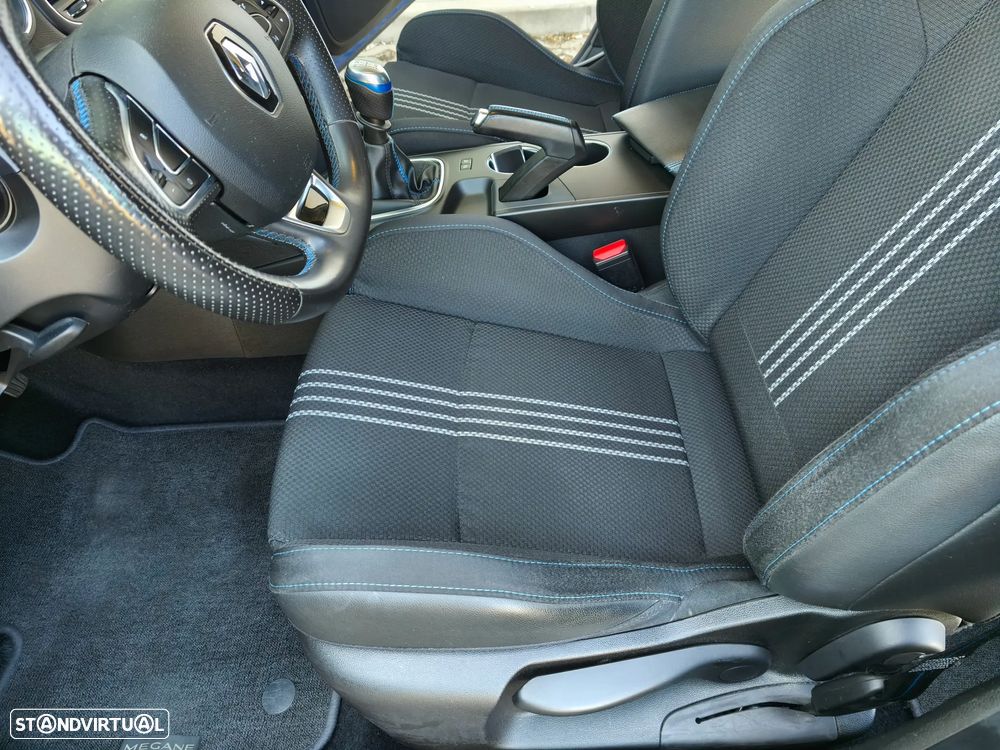 Renault Mégane Sport Tourer 1.5 Blue dCi GT Line - 23