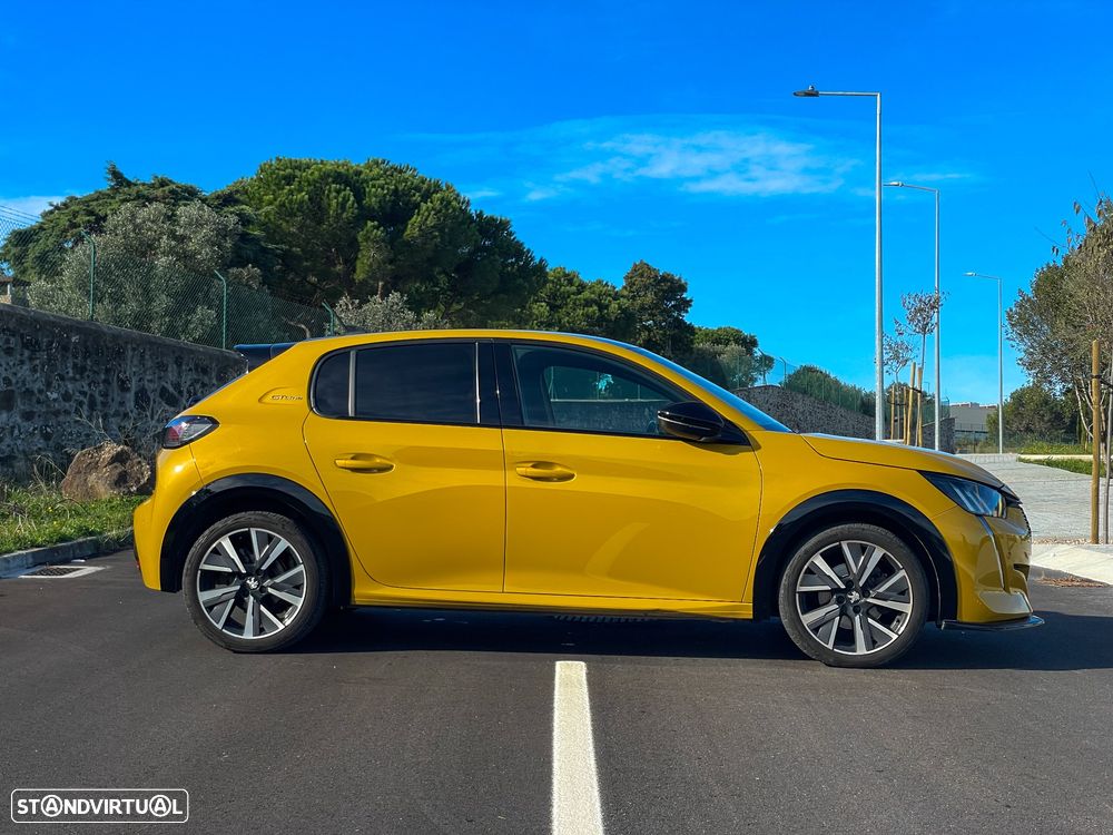 Peugeot 208 1.2 PureTech GT Line EAT8 - 3