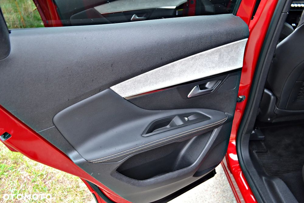 Peugeot 3008 BlueHDi 180 Stop & Start EAT8 GT - 29