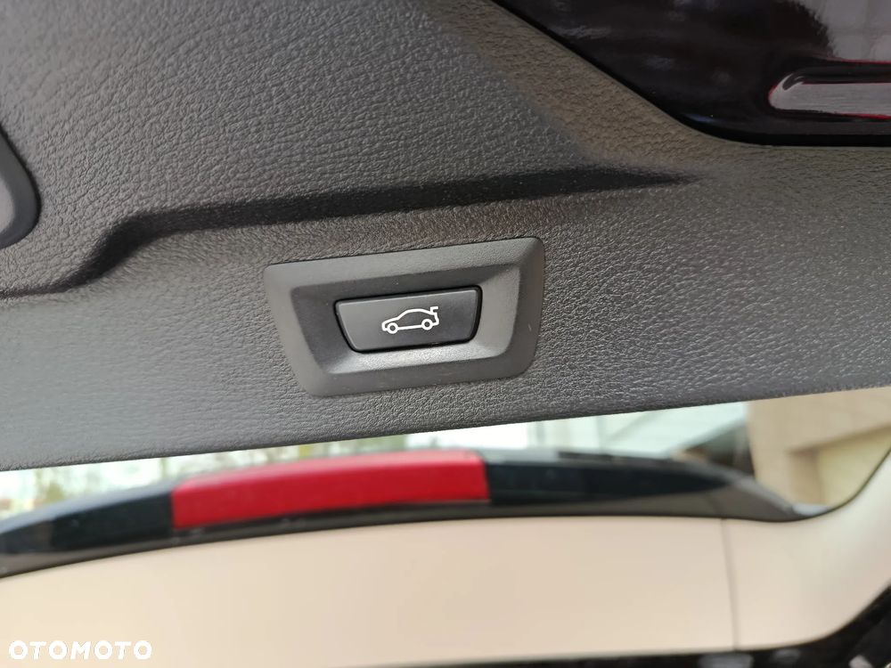 BMW X5 xDrive25d - 32