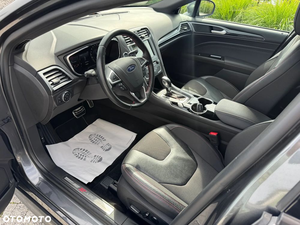 Ford Mondeo 2.0 TDCi ST-Line PowerShift - 13
