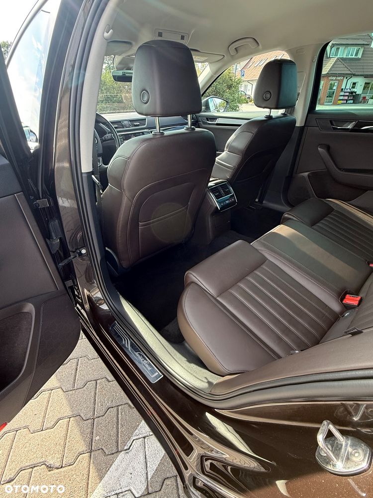 Skoda Superb 2.0 TDI 4x4 L&K DSG - 19