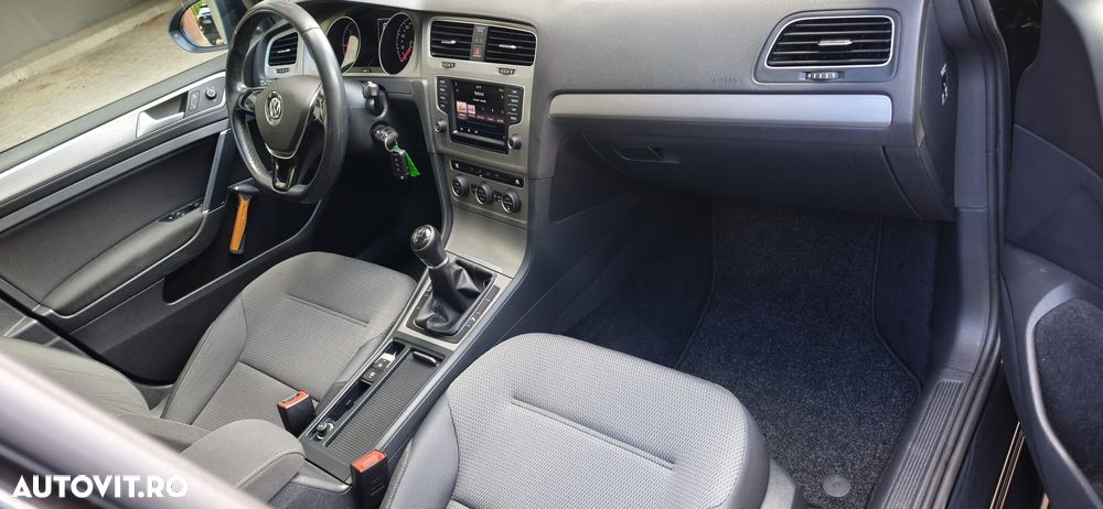 Volkswagen Golf - 7