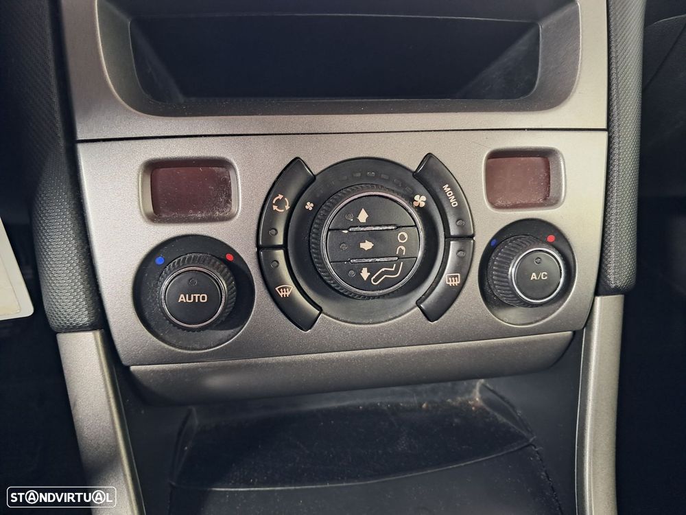 Peugeot 308 1.6 HDi Premium - 7