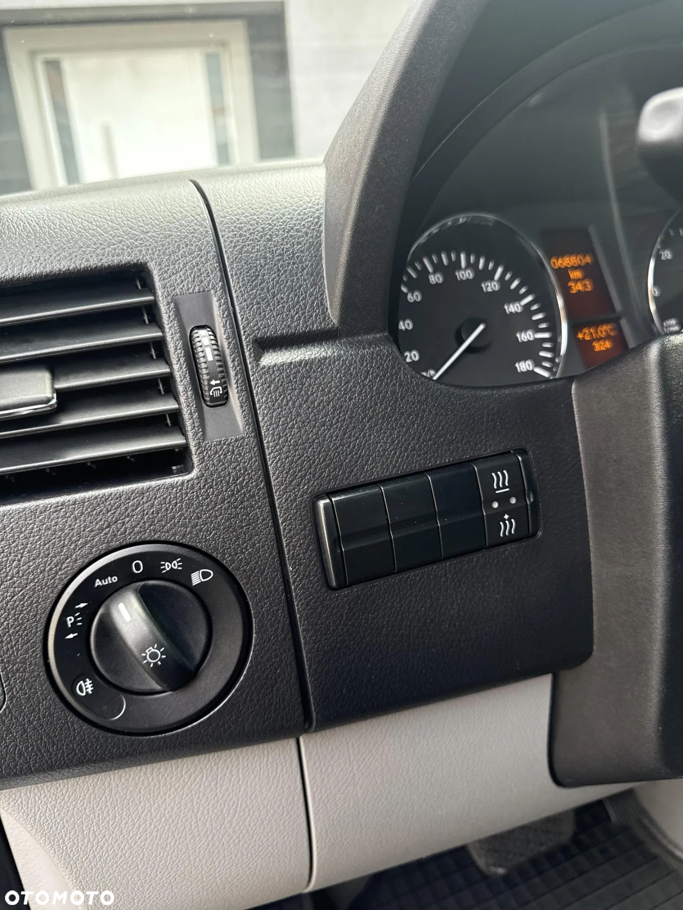 Mercedes-Benz Sprinter 319 CDI (BlueTec) 906.233 7G-TRONIC Plus - 36