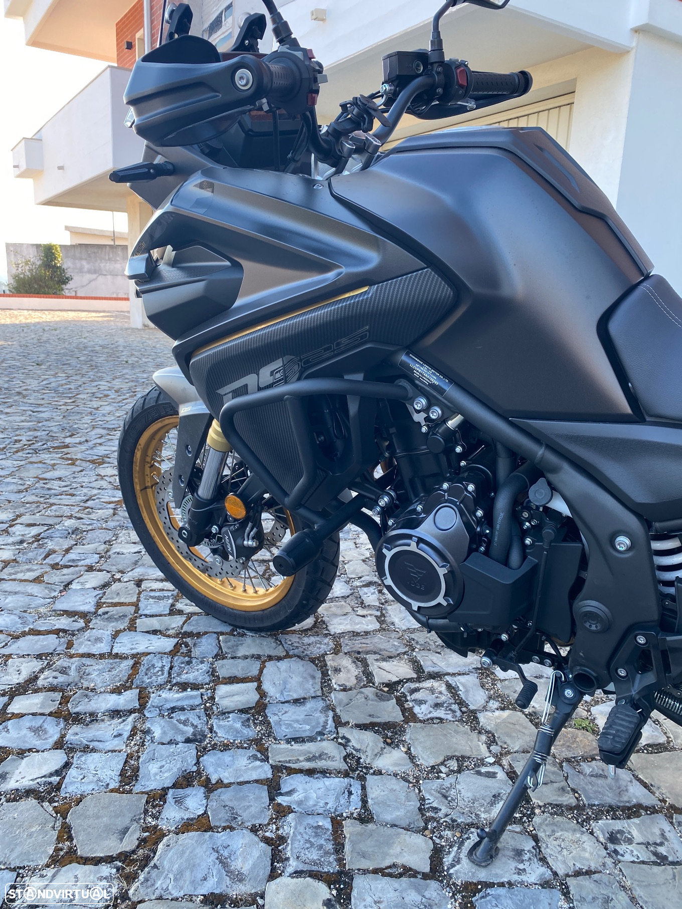 Voge 525DSX - 12