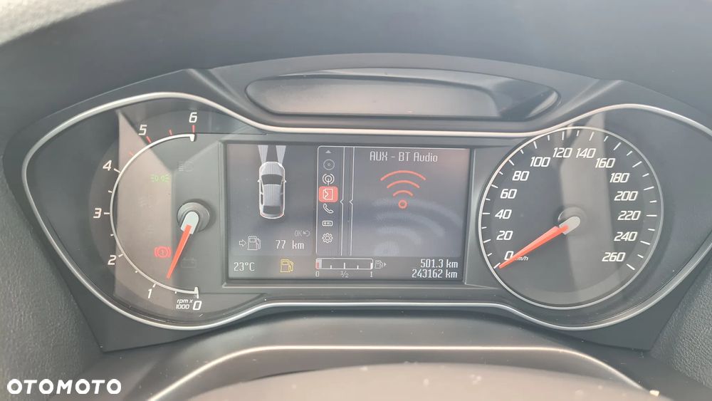 Ford S-Max 2.0 TDCi DPF Titanium - 27
