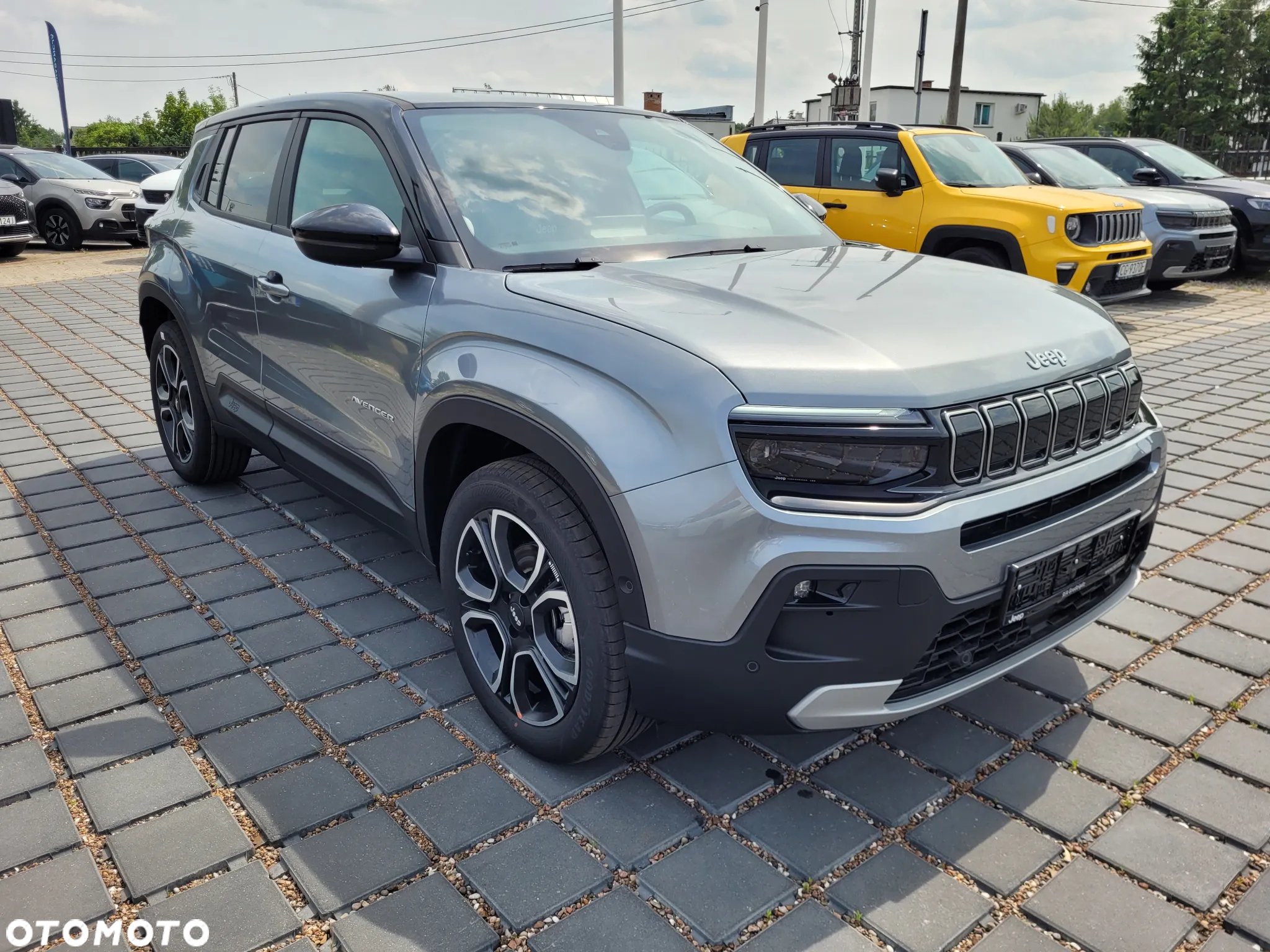 Jeep Avenger 1.2 T3 mHEV Summit FWD eDCT6 - 7