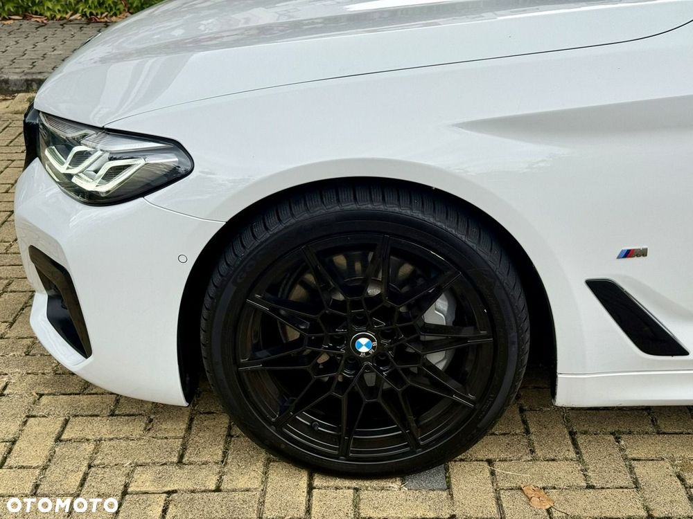 BMW Seria 5 530i xDrive M Sport sport - 38