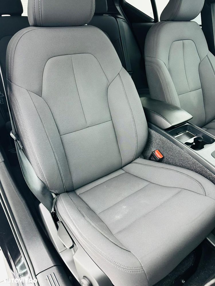 Volvo XC 40 T2 Momentum Core - 20