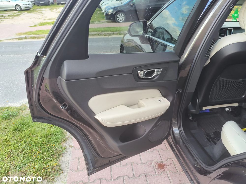 Volvo XC 60 D4 Geartronic Inscription - 13