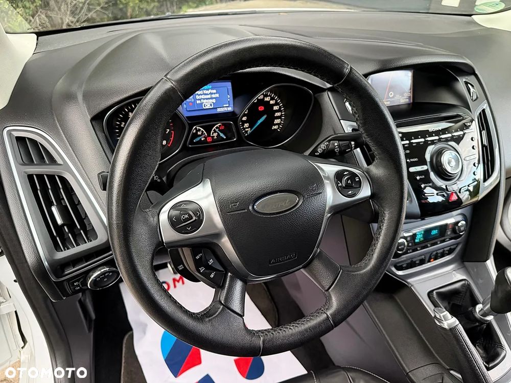 Ford Focus 1.6 EcoBoost Start-Stopp-System Titanium - 24