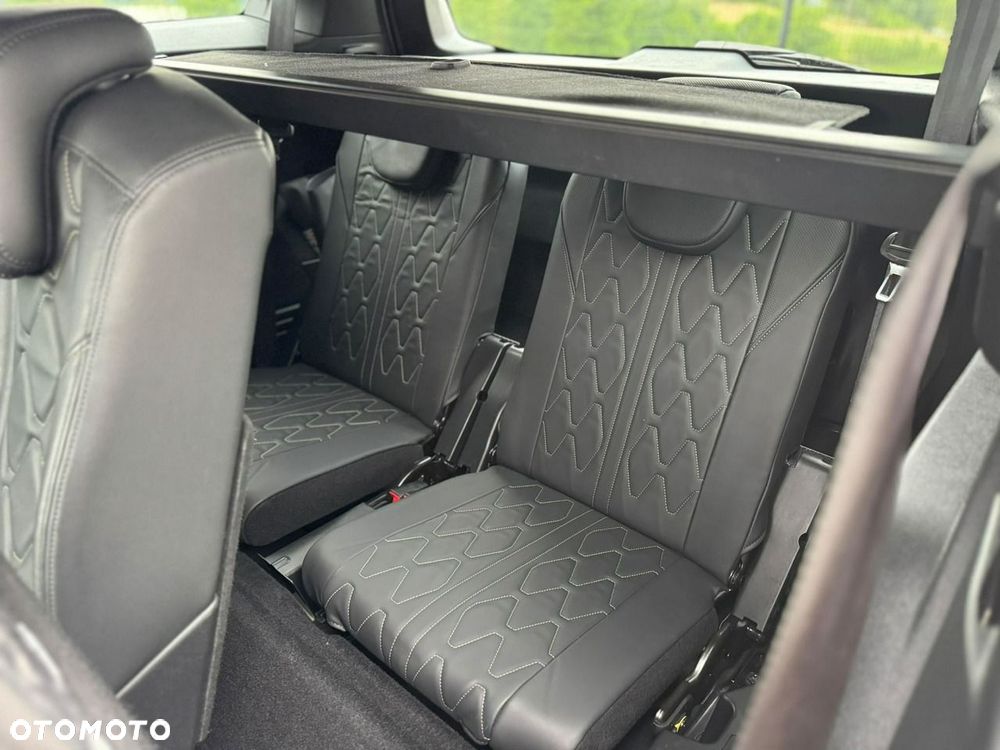 Peugeot 5008 - 24