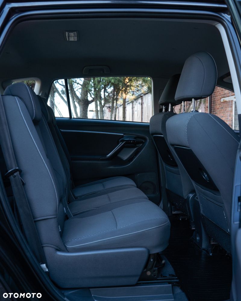 Toyota Verso 1.8 7-Sitzer Executive - 16